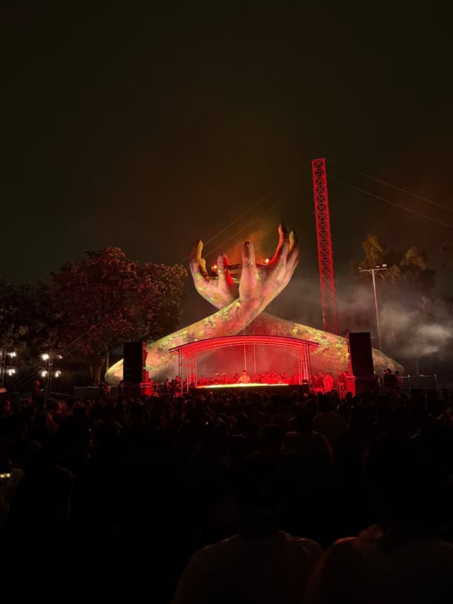 tomorrowland core